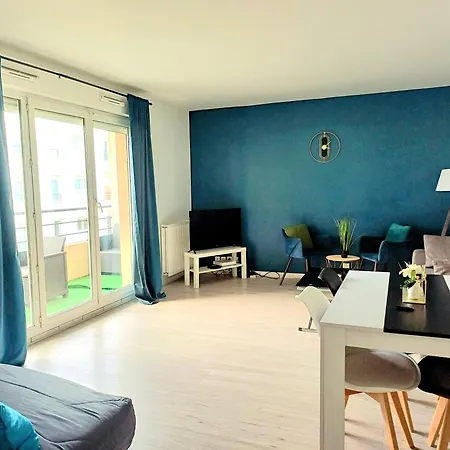 Apartment 7 People, 5 Minutes Paris, Metro, Parking *